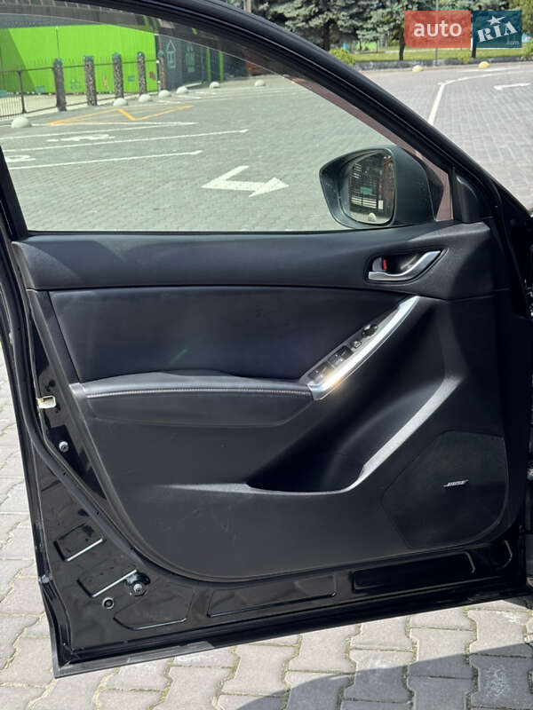 Внедорожник / Кроссовер Mazda CX-5 2015 в Вознесенске