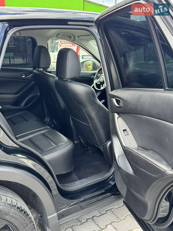 Внедорожник / Кроссовер Mazda CX-5 2015 в Вознесенске