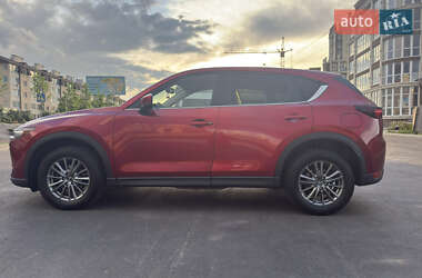 Внедорожник / Кроссовер Mazda CX-5 2017 в 