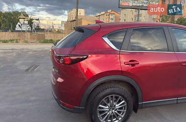Внедорожник / Кроссовер Mazda CX-5 2017 в 
