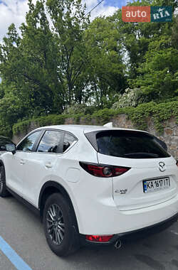Внедорожник / Кроссовер Mazda CX-5 2018 в 