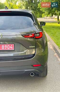 Позашляховик / Кросовер Mazda CX-5 2022 в 