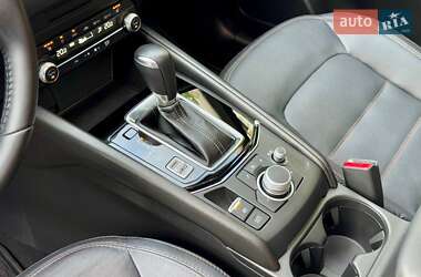 Позашляховик / Кросовер Mazda CX-5 2022 в 