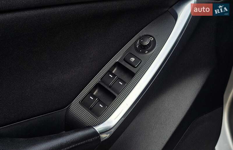 Позашляховик / Кросовер Mazda CX-5 2014 в Києві