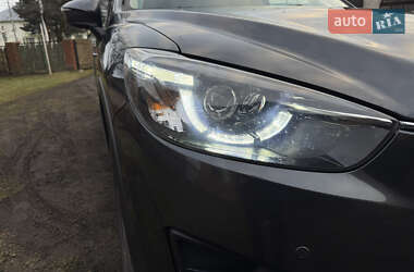 Позашляховик / Кросовер Mazda CX-5 2015 в 