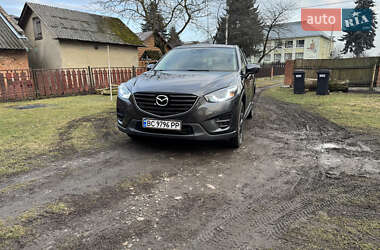 Позашляховик / Кросовер Mazda CX-5 2015 в 