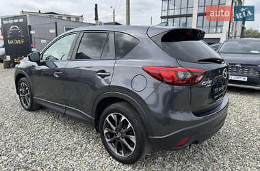 Позашляховик / Кросовер Mazda CX-5 2016 в 