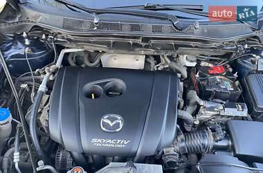 Внедорожник / Кроссовер Mazda CX-5 2016 в 