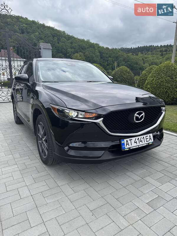 Позашляховик / Кросовер Mazda CX-5 2017 в Долині