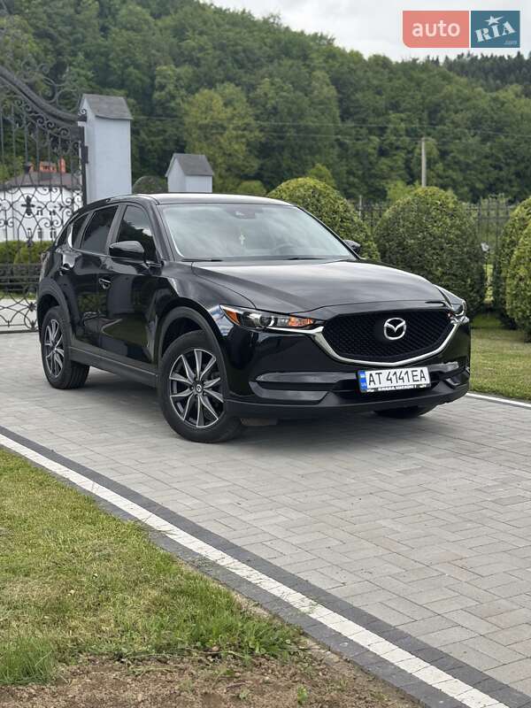 Позашляховик / Кросовер Mazda CX-5 2017 в Долині