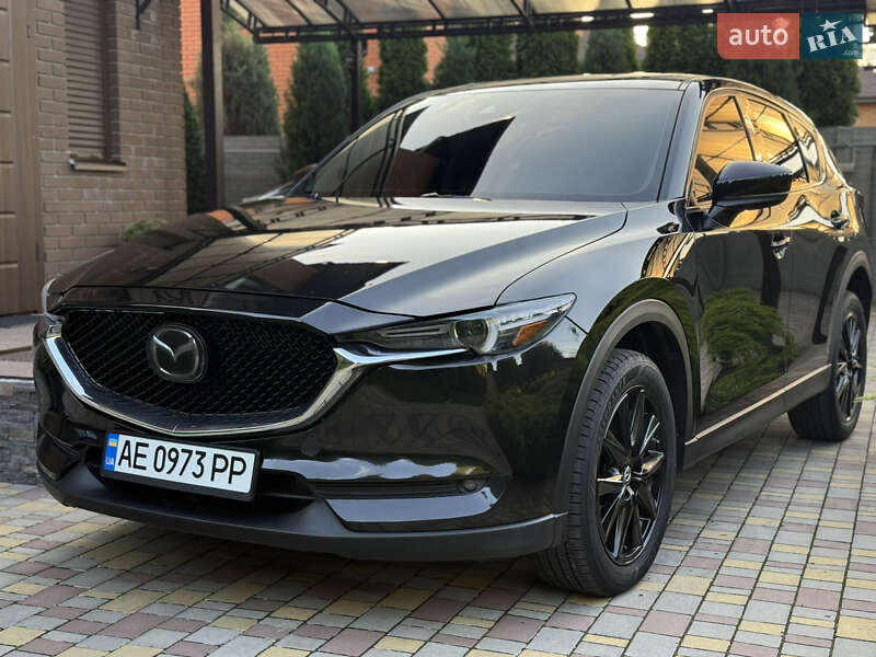 Внедорожник / Кроссовер Mazda CX-5 2017 в Днепре