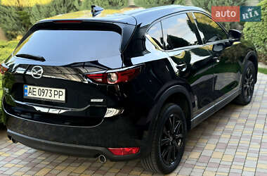 Внедорожник / Кроссовер Mazda CX-5 2017 в 