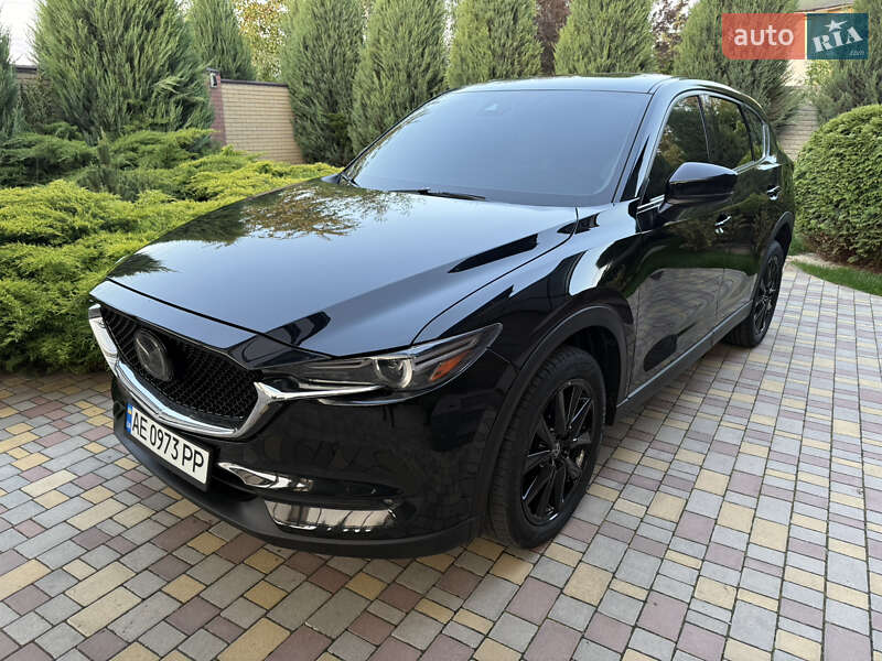 Внедорожник / Кроссовер Mazda CX-5 2017 в Днепре