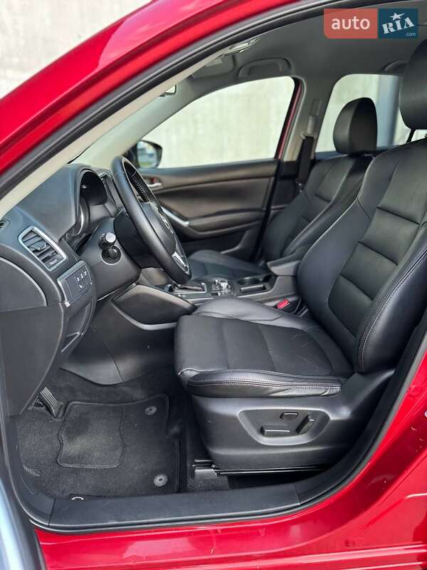 Внедорожник / Кроссовер Mazda CX-5 2016 в Киеве