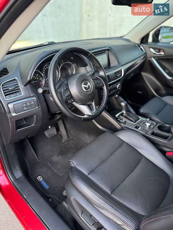 Внедорожник / Кроссовер Mazda CX-5 2016 в Киеве
