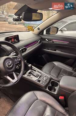 Внедорожник / Кроссовер Mazda CX-5 2017 в 