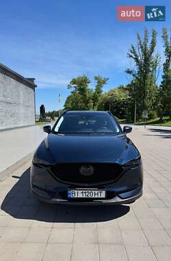 Внедорожник / Кроссовер Mazda CX-5 2017 в 