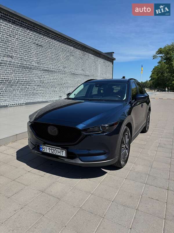 Позашляховик / Кросовер Mazda CX-5 2017 в Світловодську