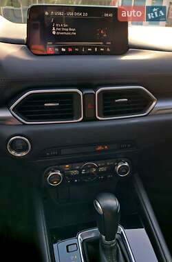 Внедорожник / Кроссовер Mazda CX-5 2017 в 