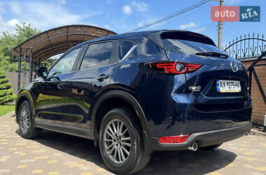 Внедорожник / Кроссовер Mazda CX-5 2018 в 