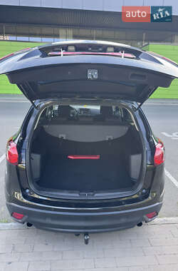 Внедорожник / Кроссовер Mazda CX-5 2012 в 