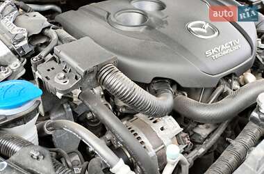 Позашляховик / Кросовер Mazda CX-5 2013 в 