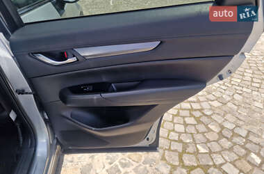 Внедорожник / Кроссовер Mazda CX-5 2018 в 