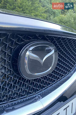Внедорожник / Кроссовер Mazda CX-5 2017 в 