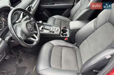 Позашляховик / Кросовер Mazda CX-5 2019 в 