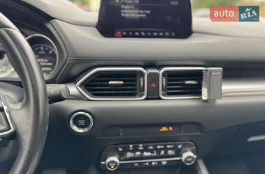 Позашляховик / Кросовер Mazda CX-5 2019 в 