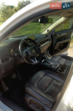 Внедорожник / Кроссовер Mazda CX-5 2017 в 