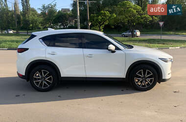 Внедорожник / Кроссовер Mazda CX-5 2017 в 