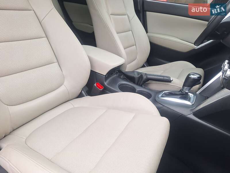 Внедорожник / Кроссовер Mazda CX-5 2015 в Киеве