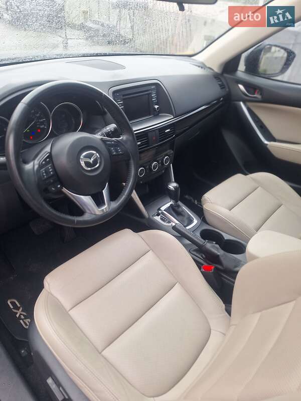 Внедорожник / Кроссовер Mazda CX-5 2015 в Киеве