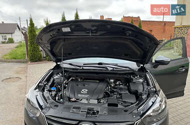 Внедорожник / Кроссовер Mazda CX-5 2016 в 