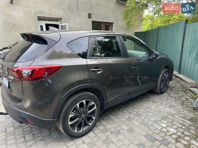 Внедорожник / Кроссовер Mazda CX-5 2016 в Глинянах
