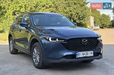 Позашляховик / Кросовер Mazda CX-5 2022 в 