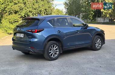 Позашляховик / Кросовер Mazda CX-5 2022 в 