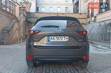 Внедорожник / Кроссовер Mazda CX-5 2018 в 