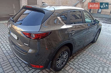 Внедорожник / Кроссовер Mazda CX-5 2018 в 