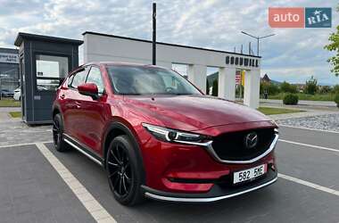 Внедорожник / Кроссовер Mazda CX-5 2018 в 