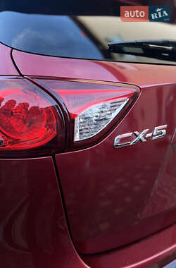 Внедорожник / Кроссовер Mazda CX-5 2014 в 
