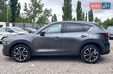 Позашляховик / Кросовер Mazda CX-5 2023 в 