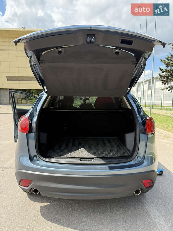 Внедорожник / Кроссовер Mazda CX-5 2017 в Запорожье