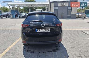 Внедорожник / Кроссовер Mazda CX-5 2018 в 