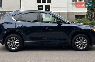 Позашляховик / Кросовер Mazda CX-5 2023 в 