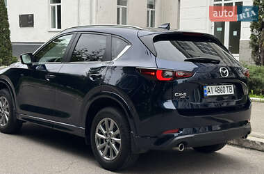 Позашляховик / Кросовер Mazda CX-5 2023 в 