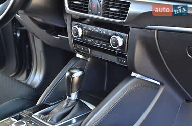 Внедорожник / Кроссовер Mazda CX-5 2015 в 