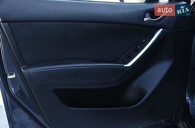 Внедорожник / Кроссовер Mazda CX-5 2016 в 