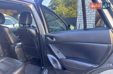 Позашляховик / Кросовер Mazda CX-5 2013 в 